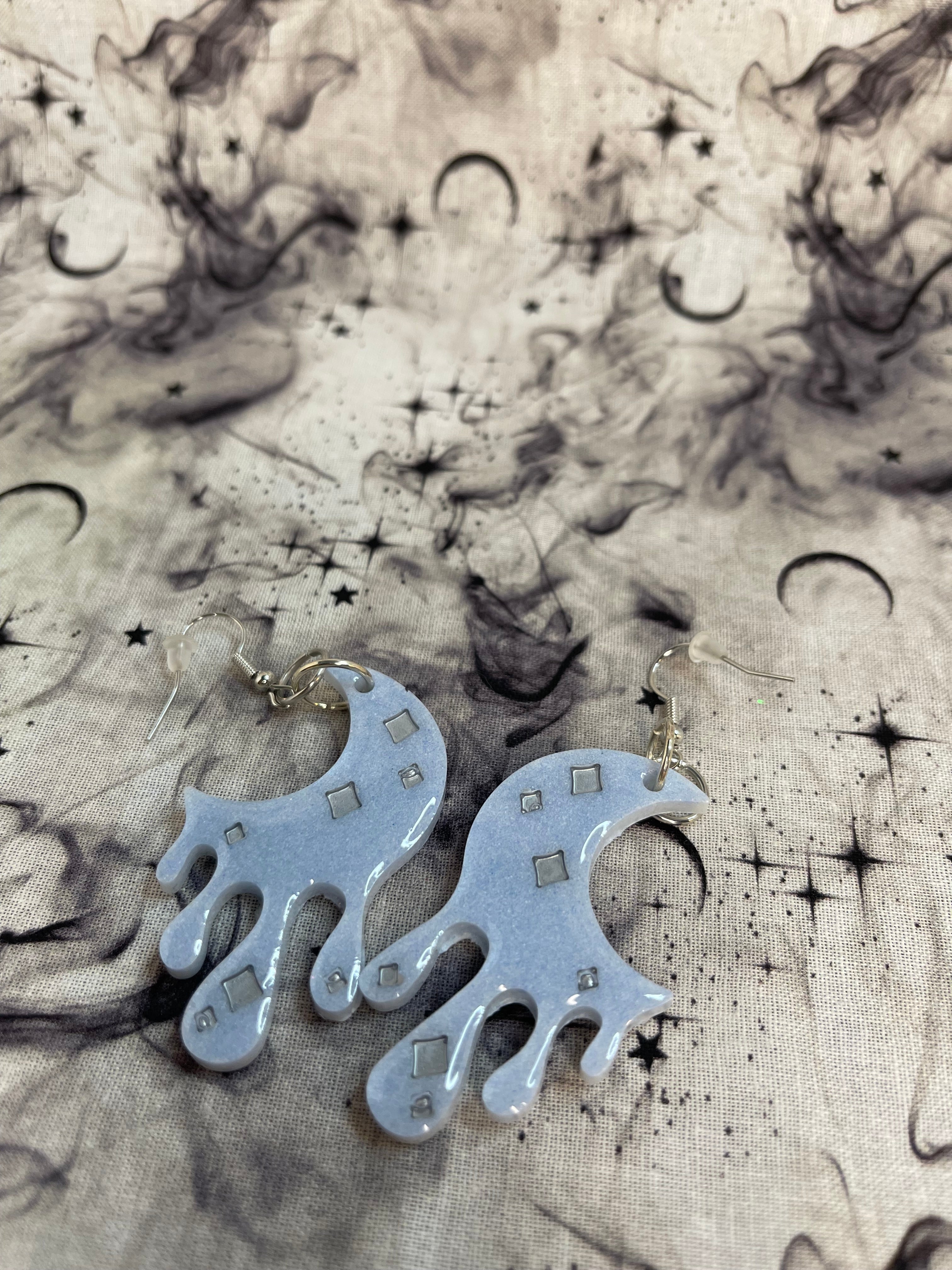 Dripping Half Moon Earrings