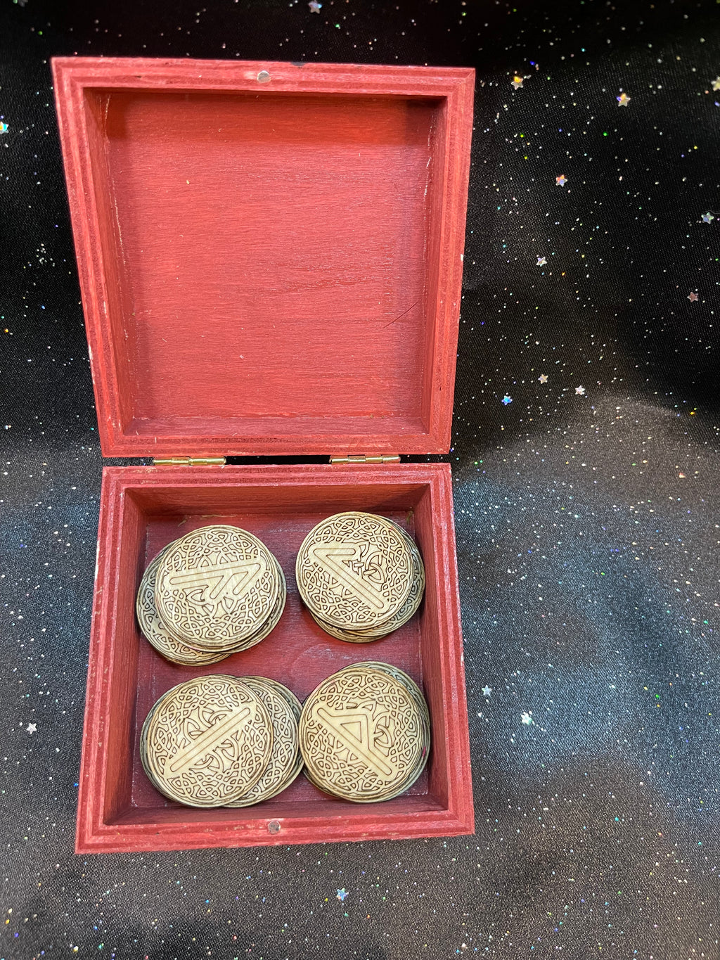 Round Wooden Runes With Box