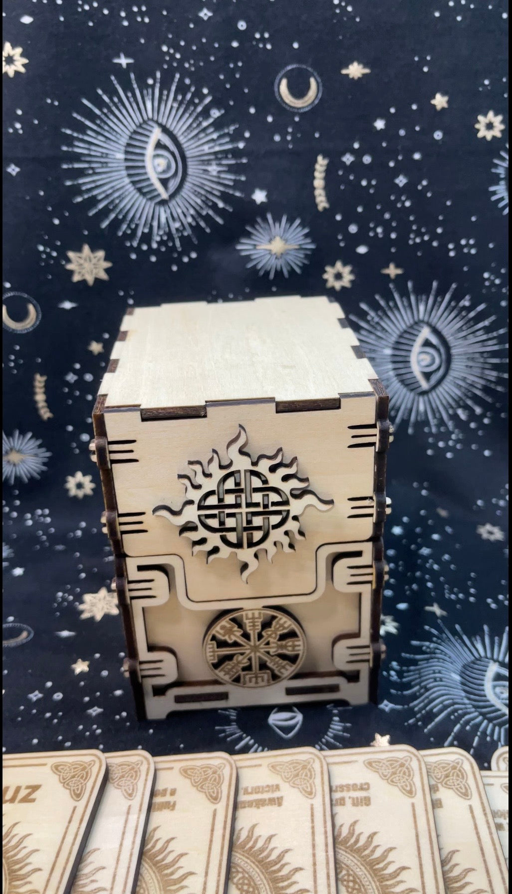 Rune Cards With Storage Box