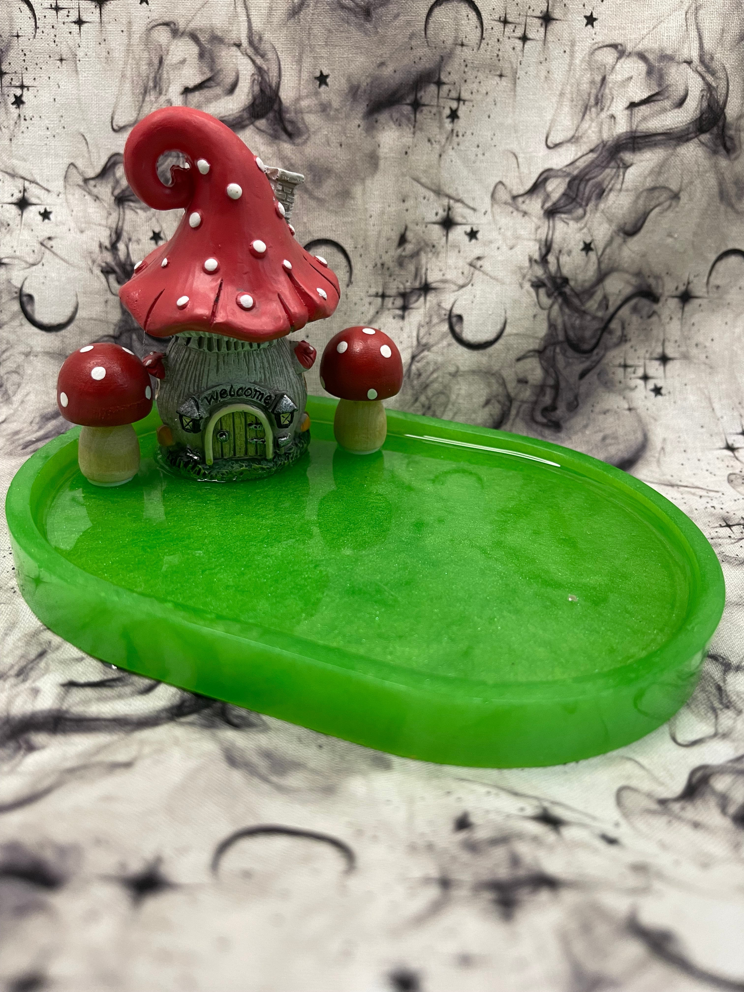 Resin Trays With Figurines
